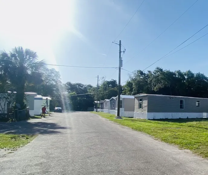 The Oaks at Panama Park Manufactured Housing community 7