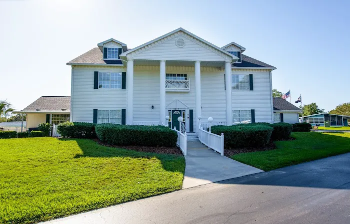 Saddle Oak Club 8