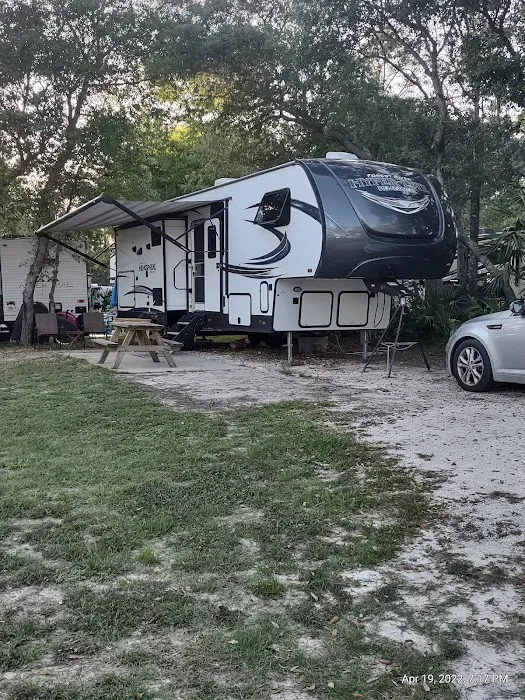 Sandy Oaks RV Park-Mobile Home 8