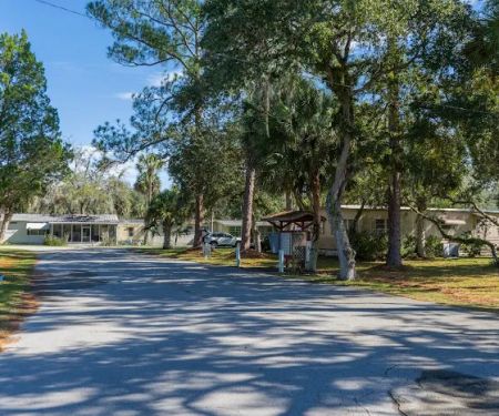 Thunderbird Mobile Home Community