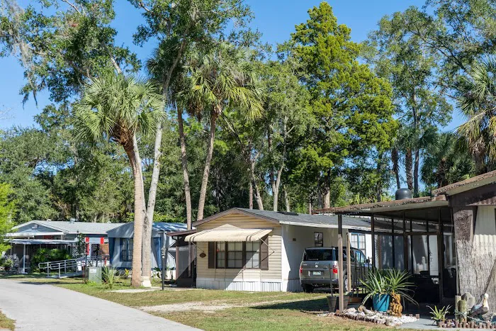 Thunderbird Mobile Home Community 10