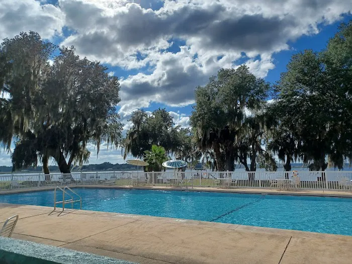 Salt Springs Resort 3