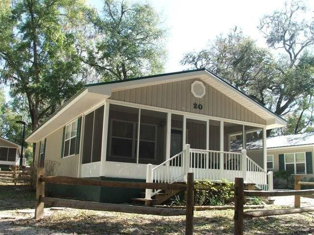 elite resorts at salt springs 2