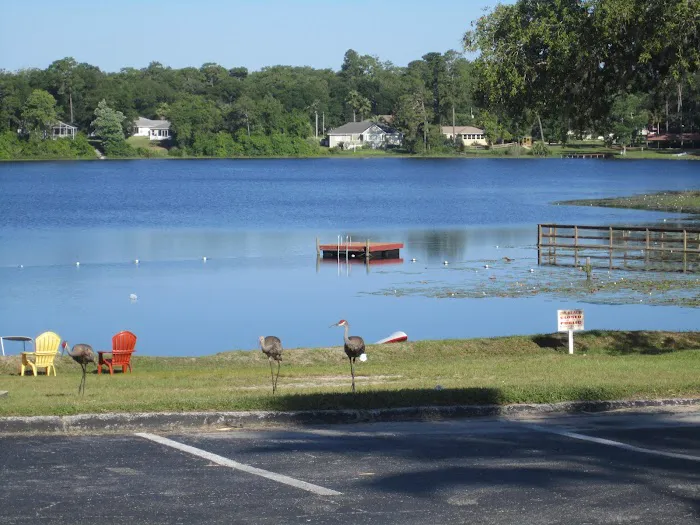 Lake Waldena Resort 7