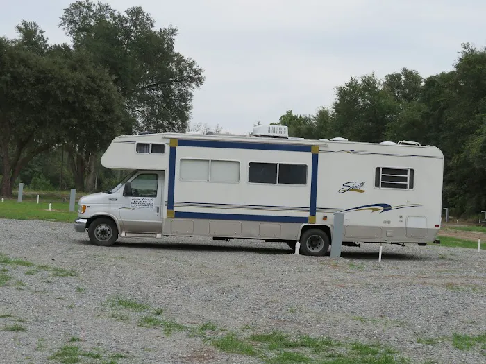 Twin Ponds RV Park and Campground 8