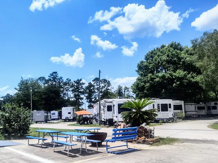 Horne Lake RV Resort 1