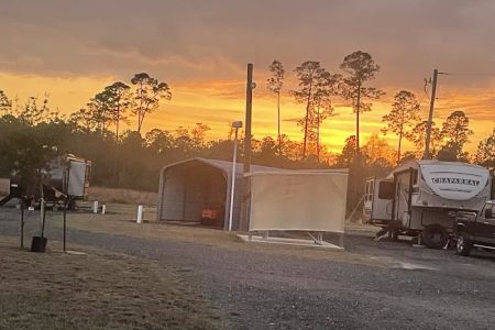 Mutt's Place RV Park