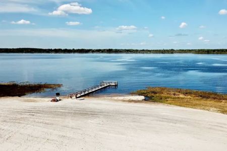 Lake Bryant MH & RV Park