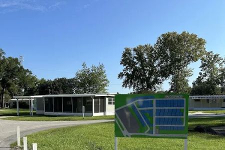 Live Oaks Mobile-Home Park