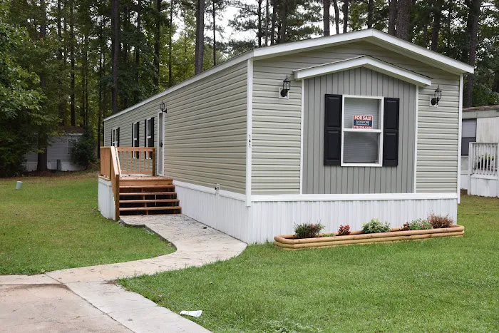 South Hampton Manufactured Home Community 3