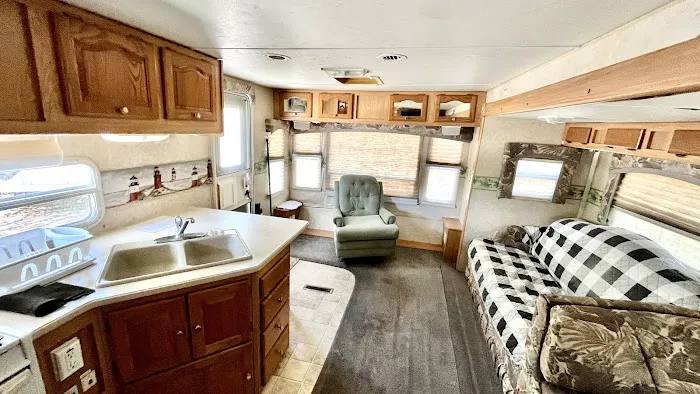 Camp Berg RV Park 8