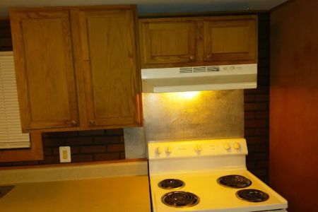 Whispering Oak Community