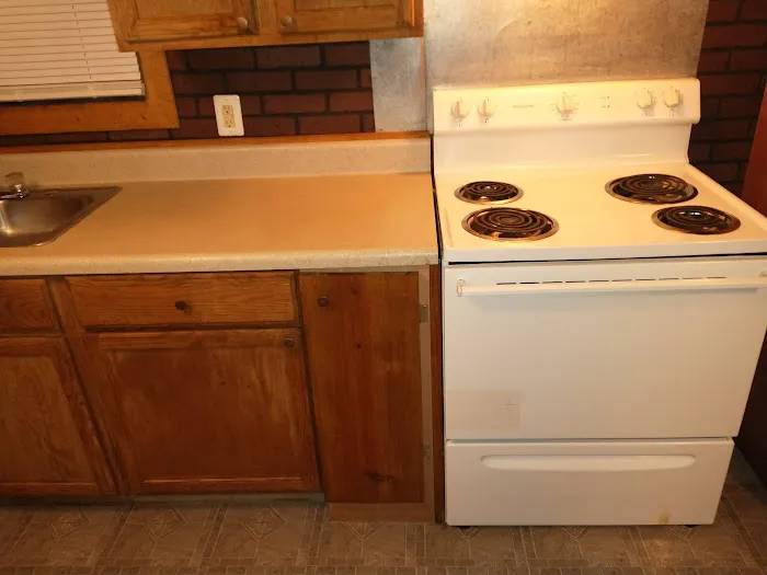 Whispering Oak Community 4