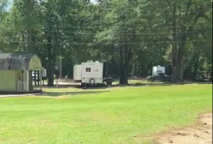 Lockwood RV Park and Cabins 5