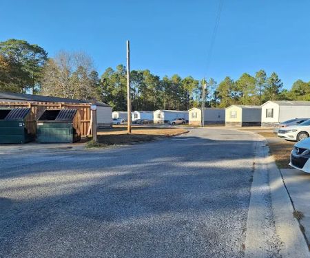 Shady Grove Mobile Home Community