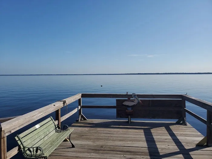 Crescent Lake Waterfront Community 8