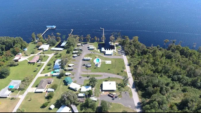 Outdoor Adventure Retreats - Crescent Fish Camp, RV Resort & Marina 5