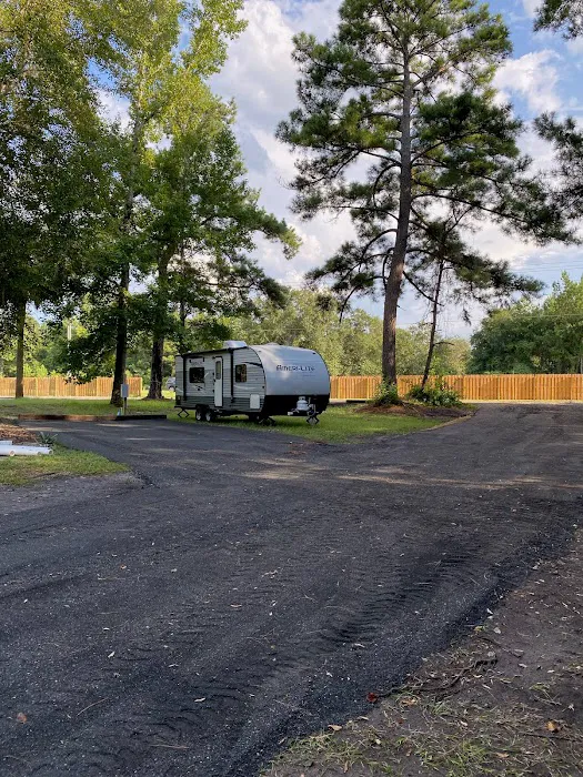 Oasis 82 RV Park 6