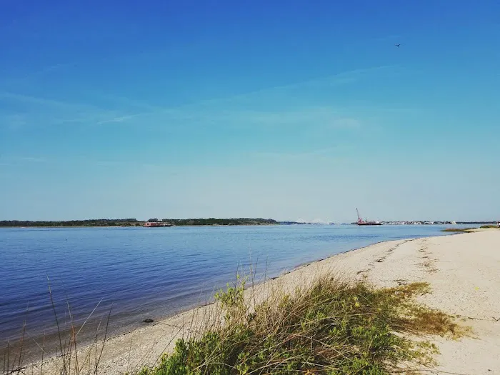 Riverfront RV Park & Marina 8