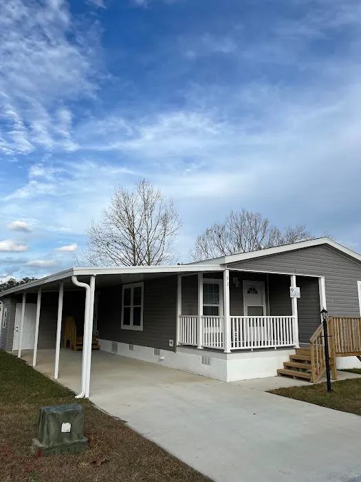 Smith Lake Shores Village 4