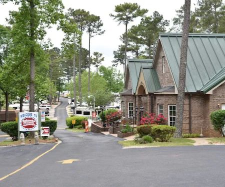 Atlanta South RV Resort