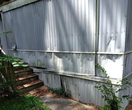 Pine Hills Mobile Home Park