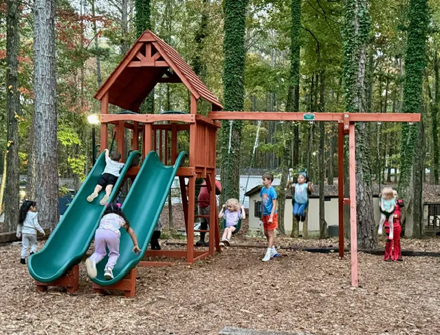 Fernwood Park Mobile Home Community 2