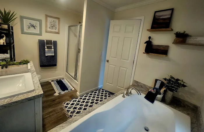 Fernwood Park Mobile Home Community 8