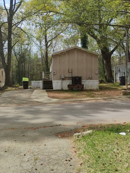 Mill Mobile Home Community 10