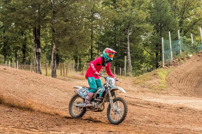 Aonia Pass Motocross & RV Park 6