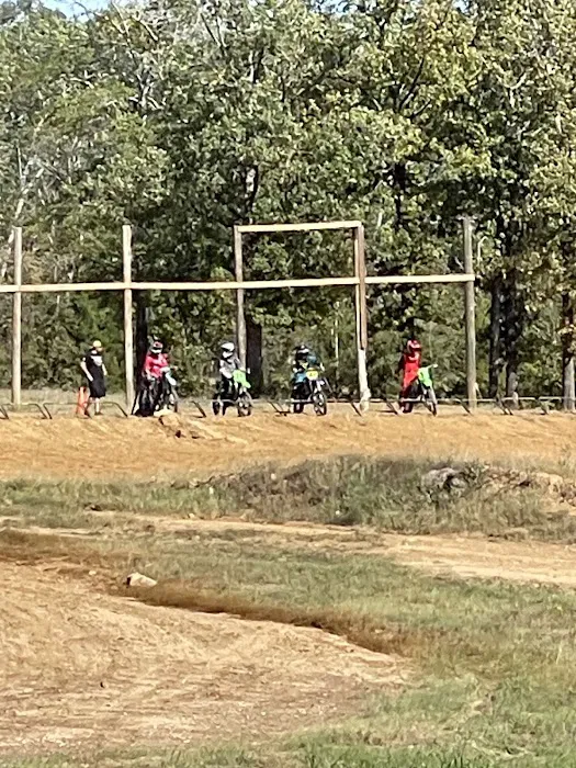 Aonia Pass Motocross & RV Park 8