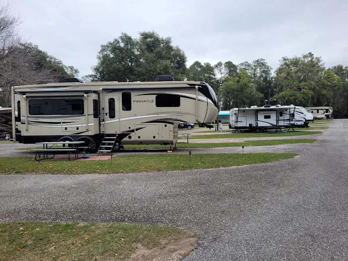 Inland Harbor RV Park 5
