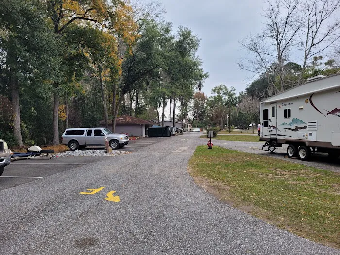 Inland Harbor RV Park 6