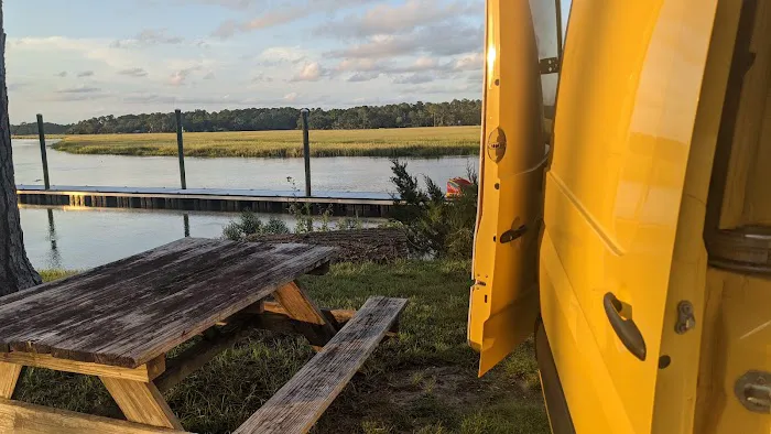 Belle Bluff Island Campground and Marina 4