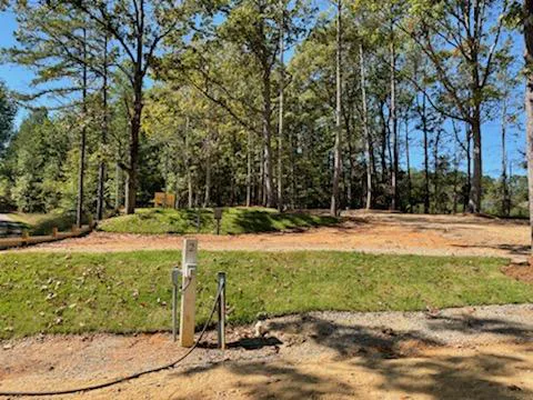 Lake Breeze Rv Park 4