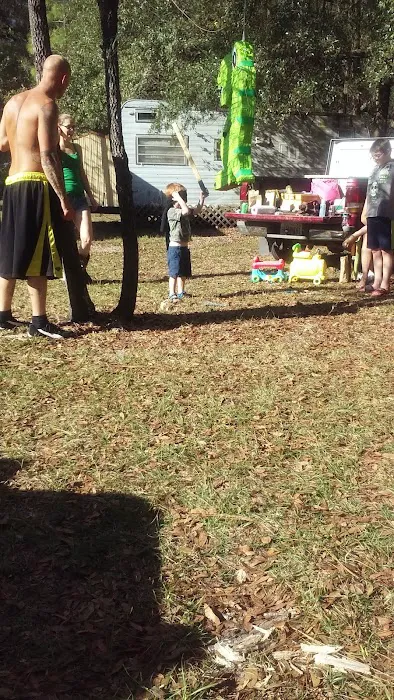 Whispering Oaks Mobile Home Pk 4