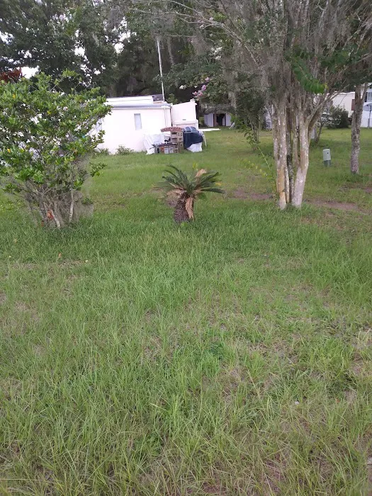 Whispering Oaks Mobile Home Pk 9