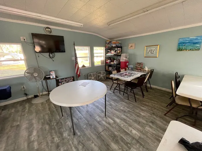 Cedar Breeze RV Park 4