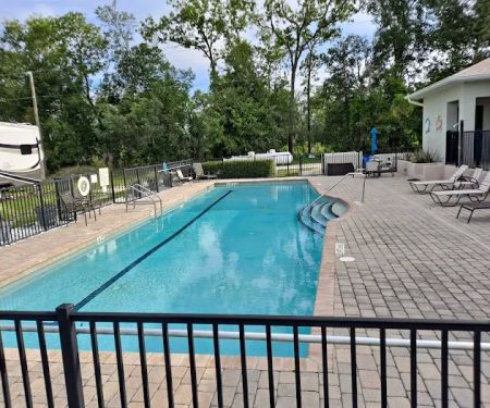 Southern Oaks RV Resort