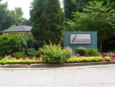 Lakeside Mobile Home Community 1