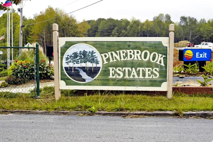 Pinebrook Mobile Home Park | Douglasville, GA 1