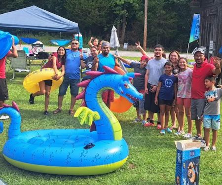 Flat Rock Store and Camping