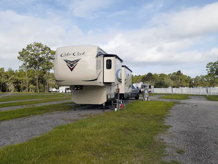 Holiday Travel Park 4