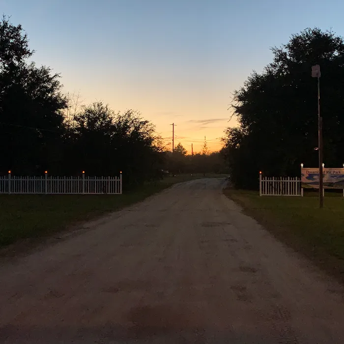 Dreamland RV Park 6