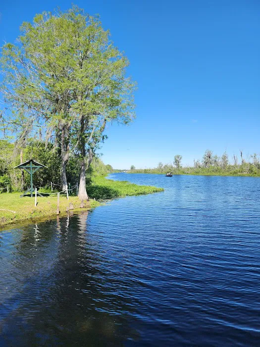 Lake Pan RV Village 8