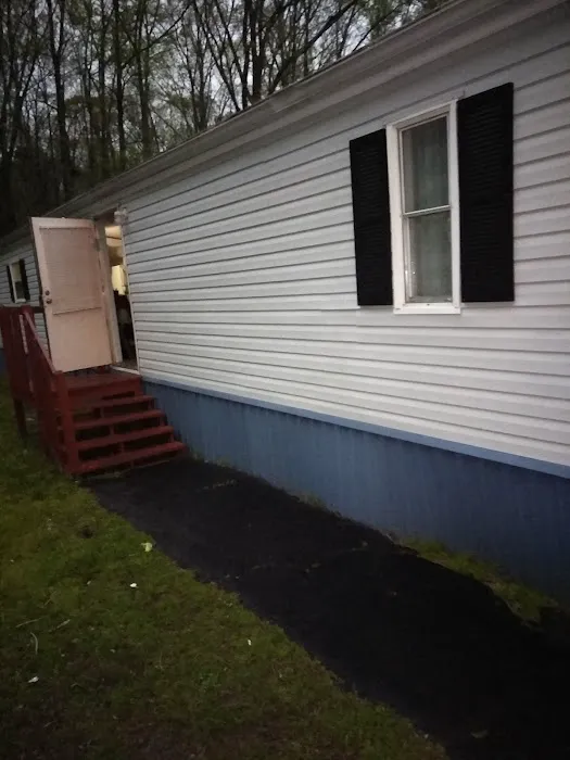 Lithia Mobile Home Park 9
