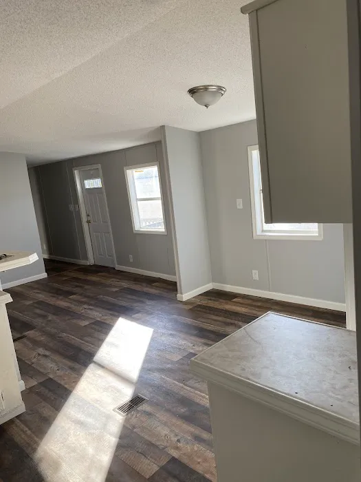 Lawrence Mobile Home Estates 4