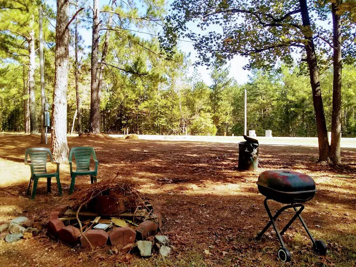 Kenn's Store & Campground Mandy's Cafe 6