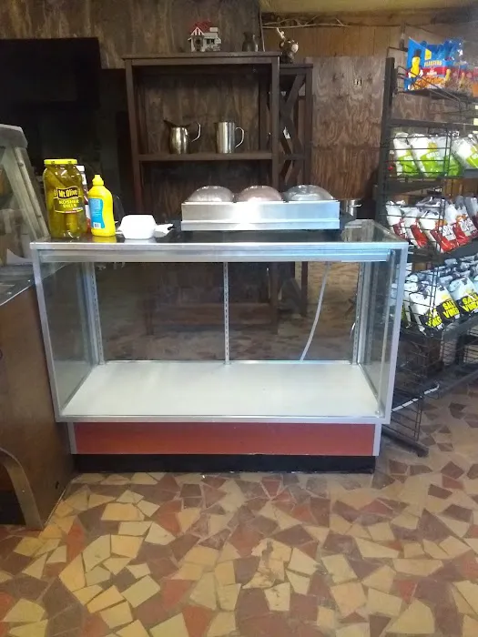 Kenn's Store & Campground Mandy's Cafe 10