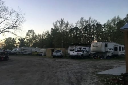 Dean Forest Mobile Home Park place for rent